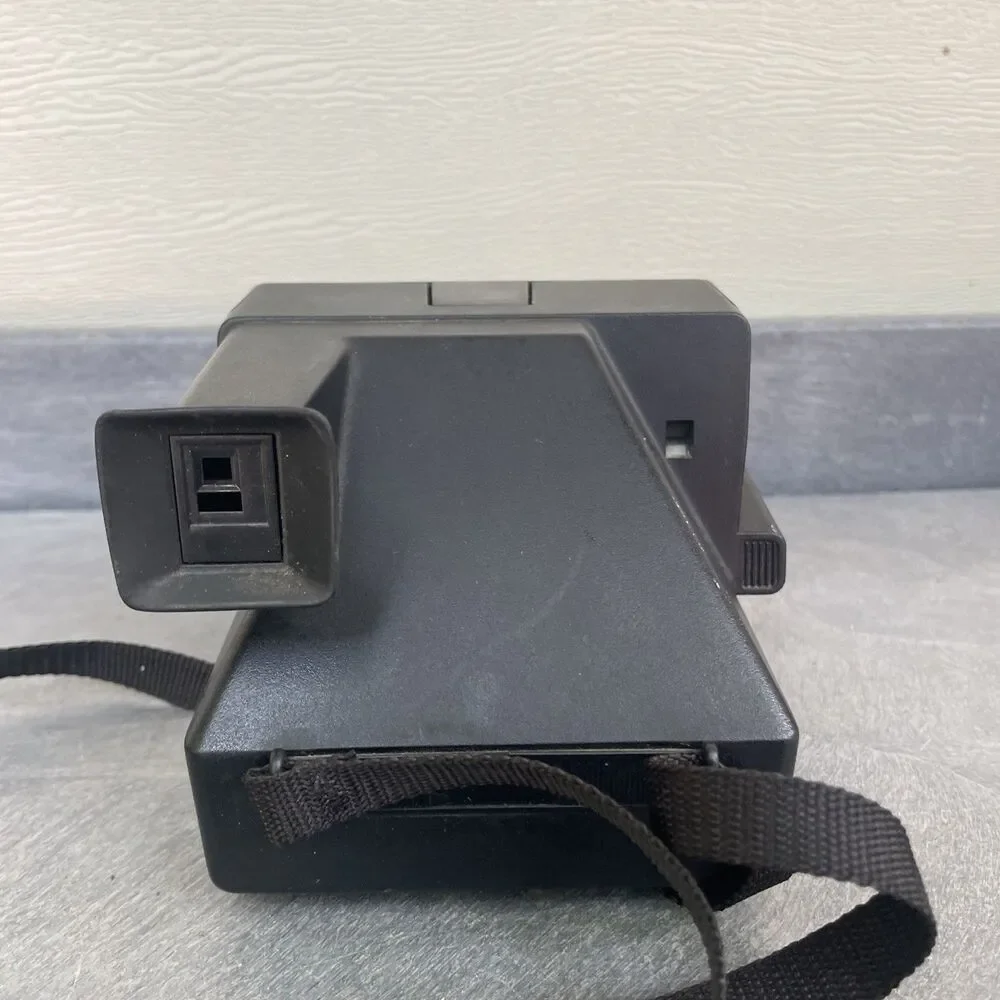Vintage Polaroid Sun 660 Autofocus 600 Instant Land Camera w/ Strap - Untested